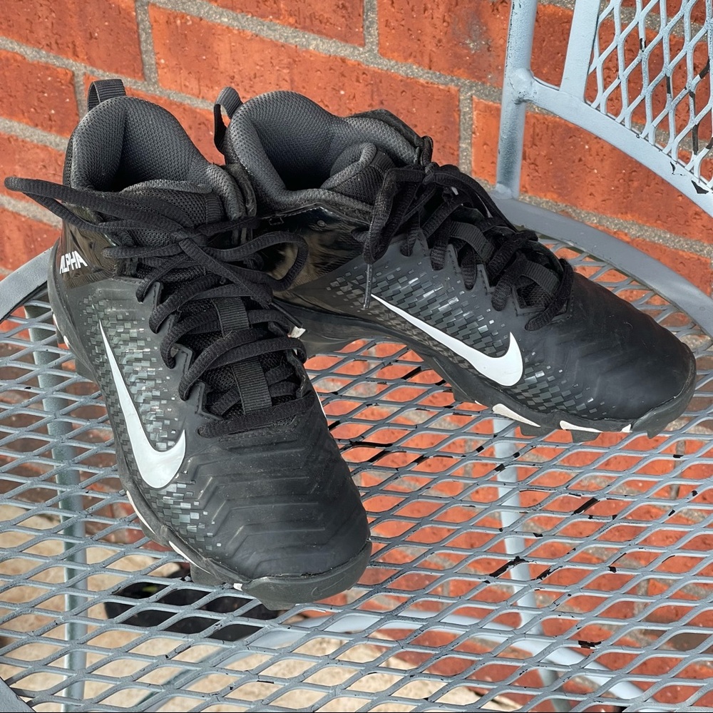 Nike Cleets 2.5Y, Mid-top, Black with White Swoosh